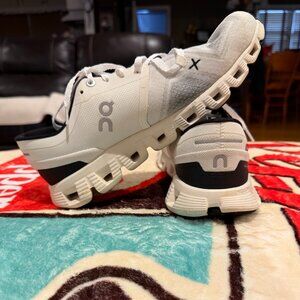 ON CLOUD X3 Running Shoes